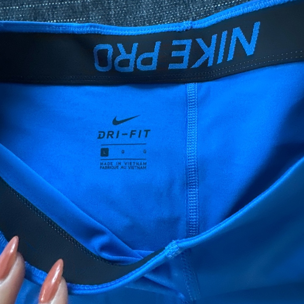 Nike Pro Blue Dri-FIT shorts - Picture 2 of 4